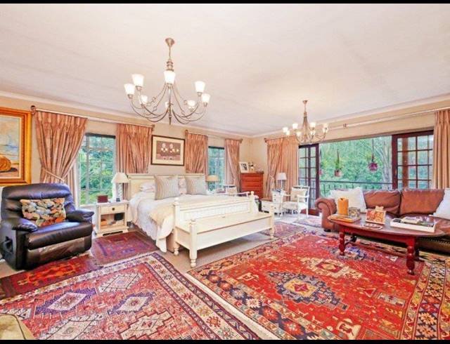 BEDROOM HOUSE FOR SALE IN BRYANSTON